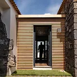 Portas Do Ilheu *