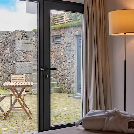 Portas Do Ilheu 度假居