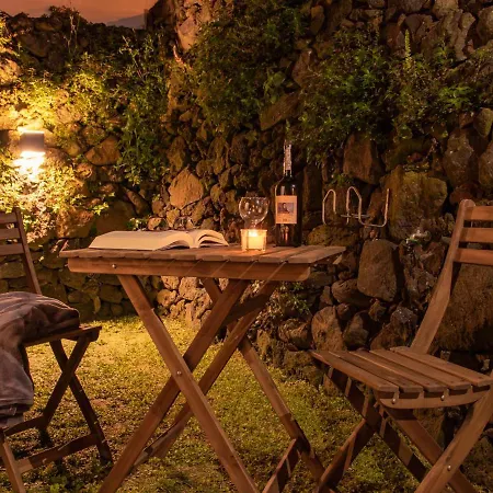 Portas Do Ilheu Praia da Graciosa