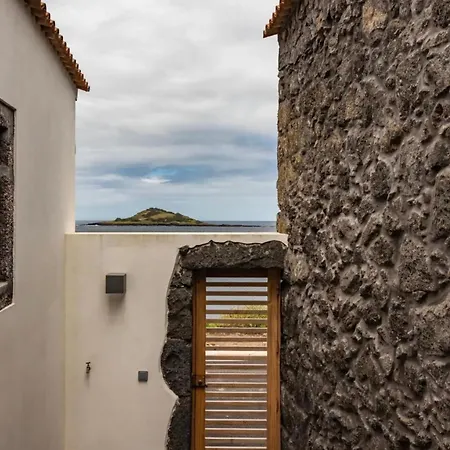 Portas Do Ilheu Holiday home