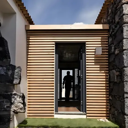 Portas Do Ilheu *